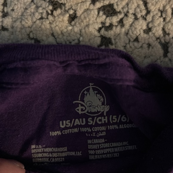 Disney World Lion King Size 5/6 - Picture 2 of 2